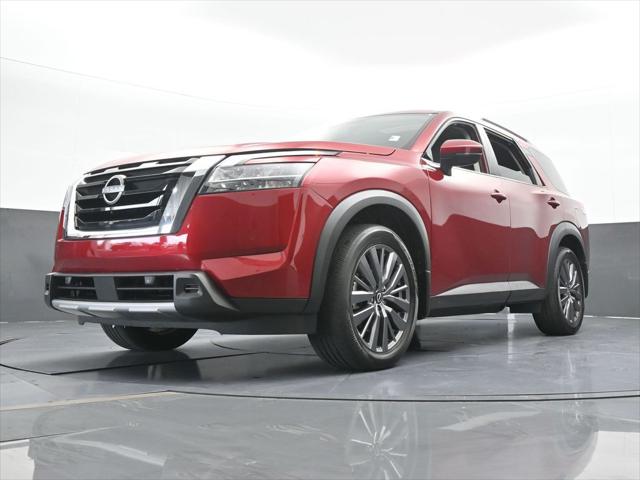2024 Nissan Pathfinder SL FWD