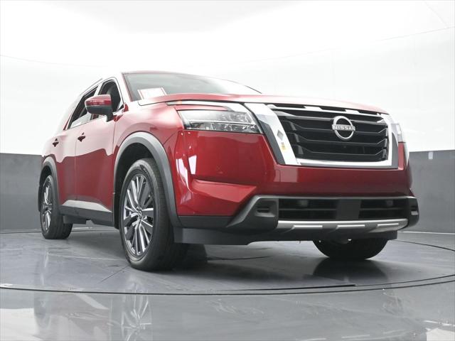 2024 Nissan Pathfinder SL FWD