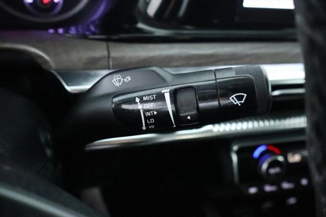 2023 Kia K5 EX