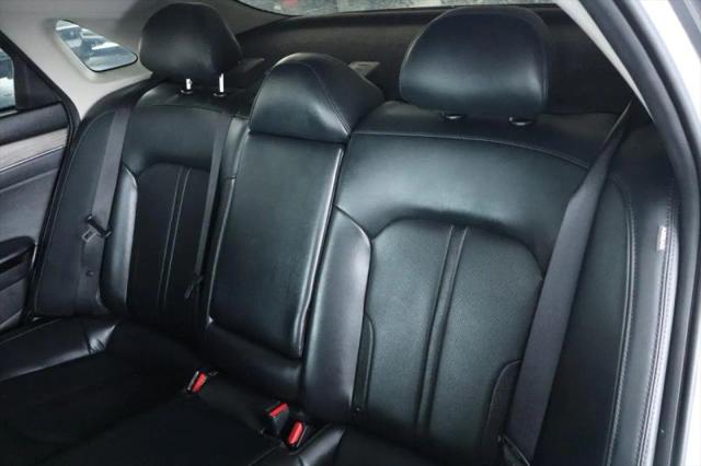 2023 Kia K5 EX