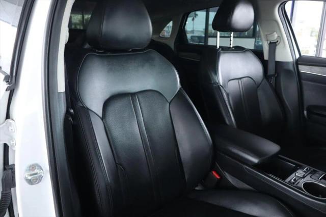 2023 Kia K5 EX