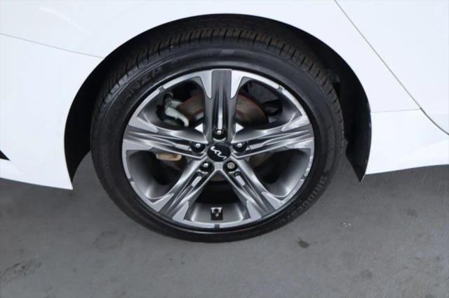 2023 Kia K5 EX