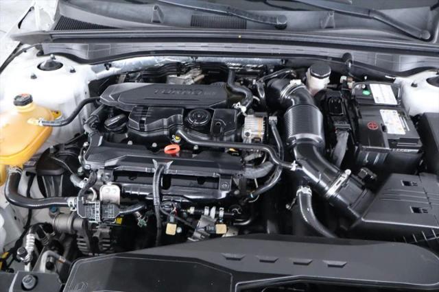 2023 Kia K5 EX