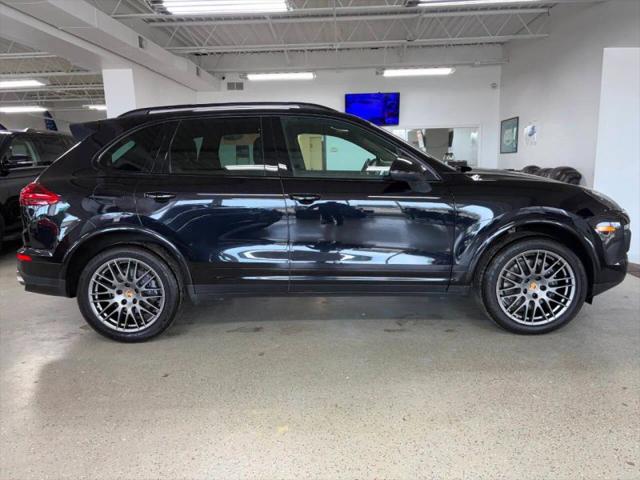2017 Porsche Cayenne Platinum Edition for sale in Detroit, MI