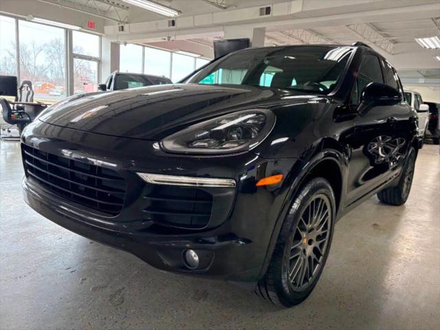 2017 Porsche Cayenne Platinum Edition