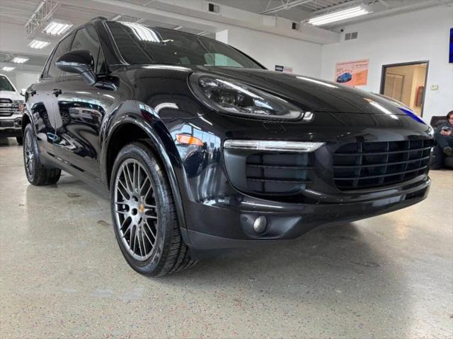 2017 Porsche Cayenne Platinum Edition