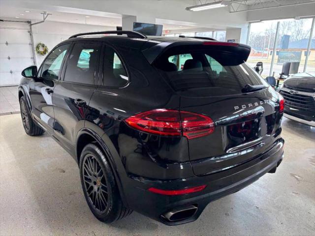 2017 Porsche Cayenne Platinum Edition