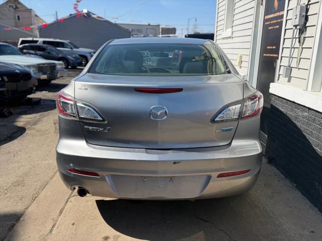2012 Mazda Mazda3 i Touring