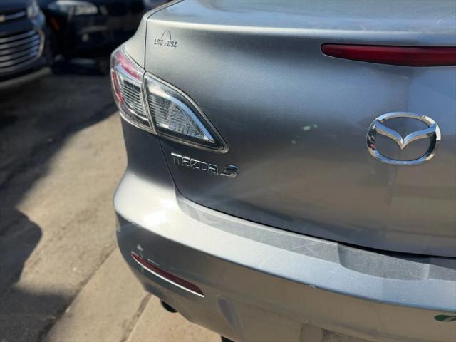 2012 Mazda Mazda3 i Touring