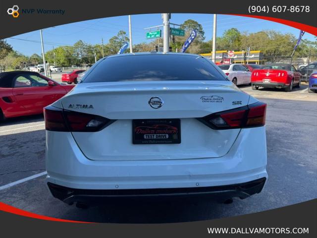 2021 Nissan Altima SR FWD