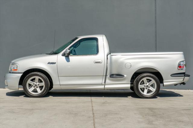 2004 Ford F-150 Lightning