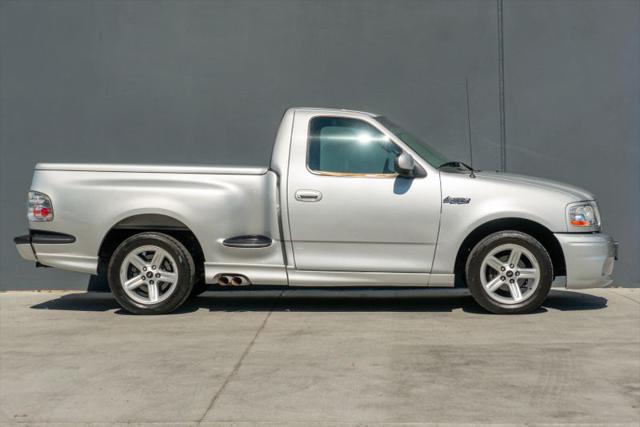 2004 Ford F-150 Lightning