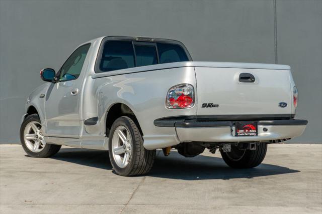 2004 Ford F-150 Lightning