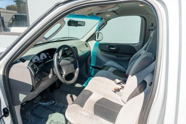 2004 Ford F-150 Lightning