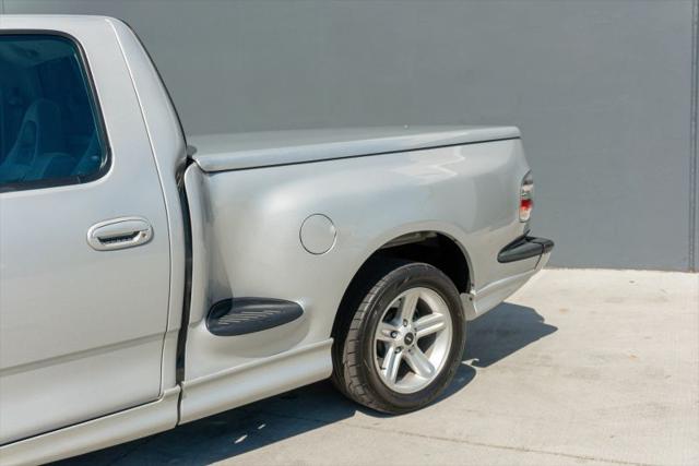 2004 Ford F-150 Lightning