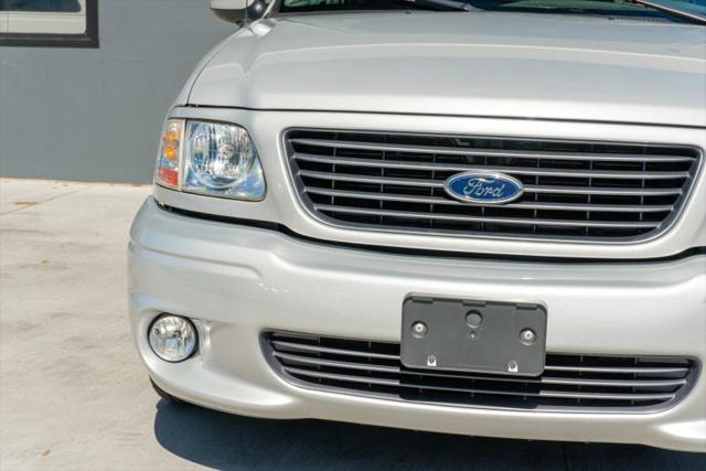 2004 Ford F-150 Lightning