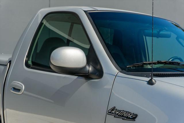 2004 Ford F-150 Lightning