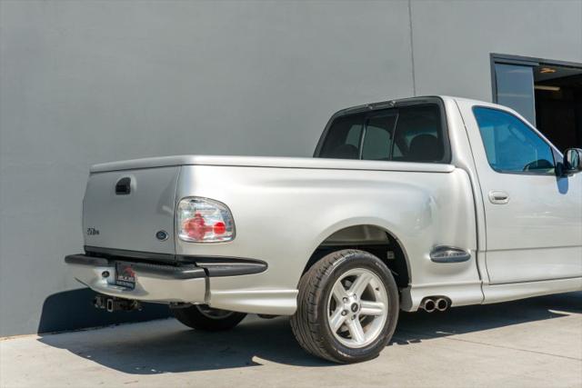 2004 Ford F-150 Lightning
