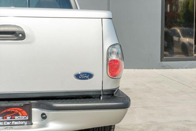 2004 Ford F-150 Lightning