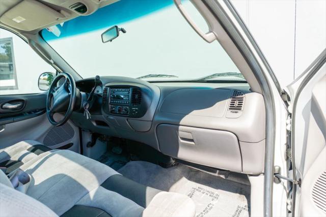 2004 Ford F-150 Lightning