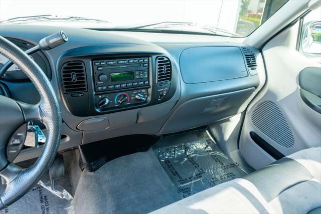 2004 Ford F-150 Lightning