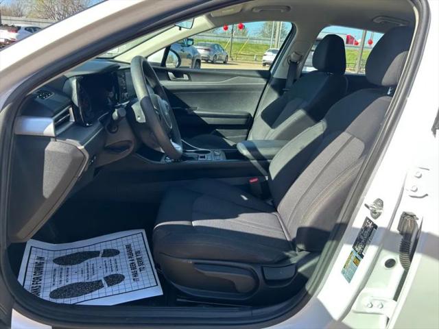 2023 Kia K5 LXS