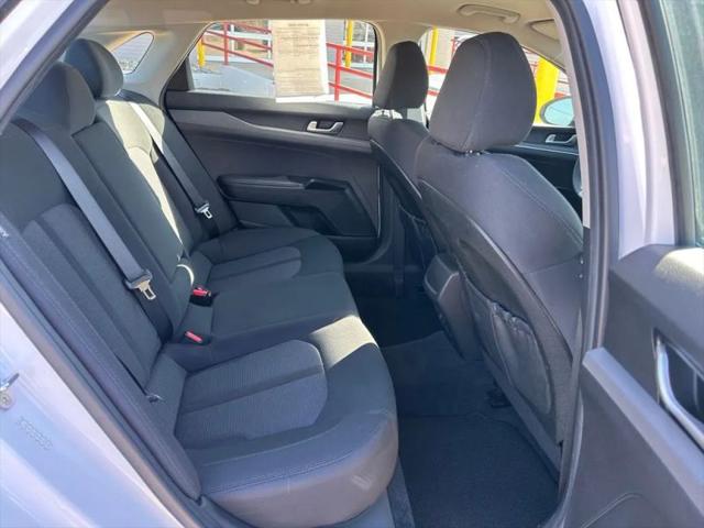 2023 Kia K5 LXS