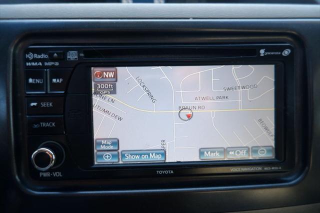 2012 Toyota Sienna XLE V6 8 Passenger