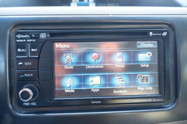 2012 Toyota Sienna XLE V6 8 Passenger