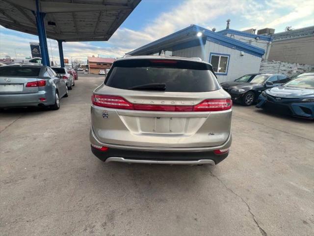 2015 Lincoln MKC Base