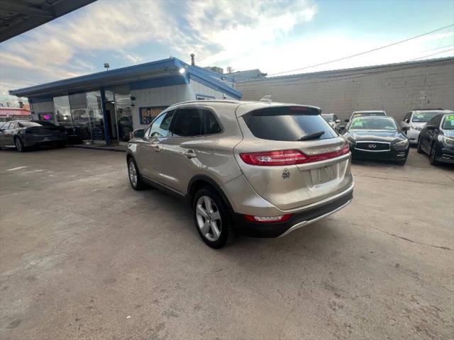 2015 Lincoln MKC Base