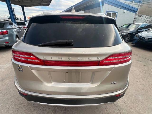 2015 Lincoln MKC Base