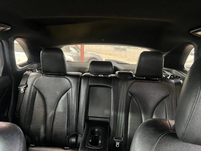 2015 Lincoln MKC Base