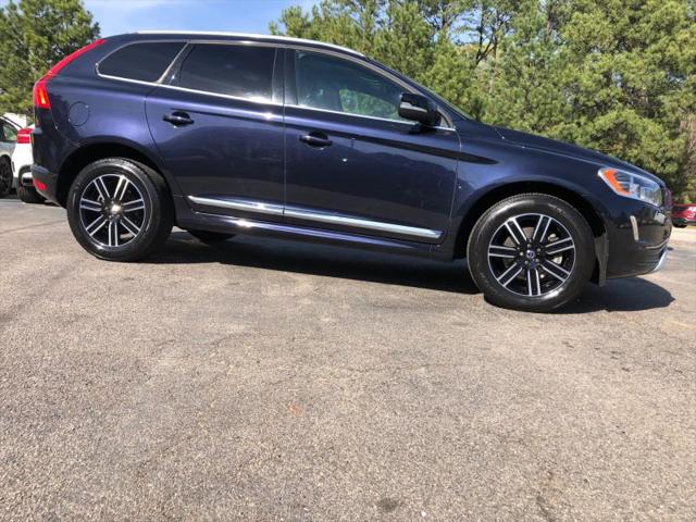2017 Volvo XC60 T5 Dynamic