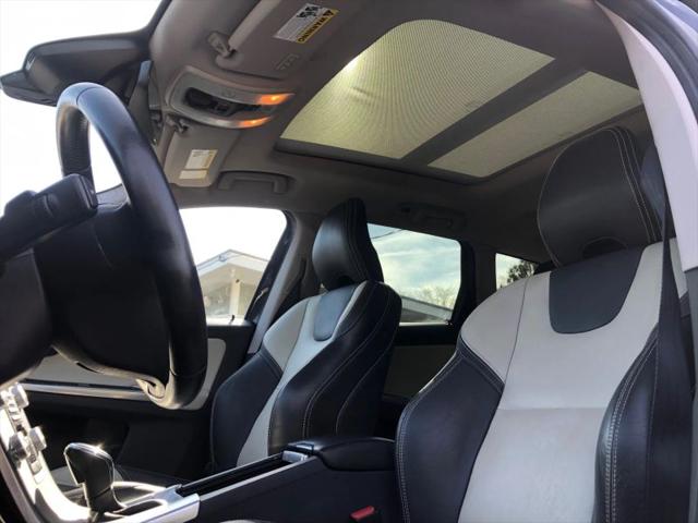 2017 Volvo XC60 T5 Dynamic