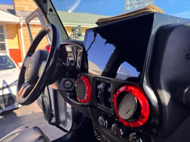 2012 Jeep Wrangler Unlimited Sahara