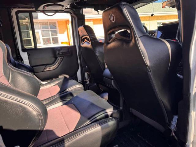 2012 Jeep Wrangler Unlimited Sahara