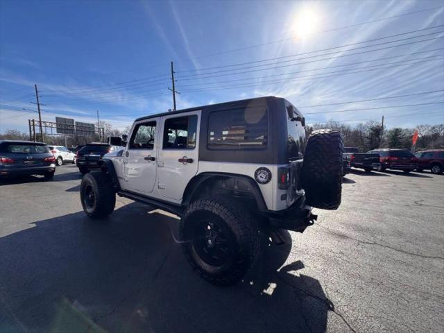 2012 Jeep Wrangler Unlimited Sahara