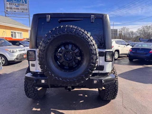 2012 Jeep Wrangler Unlimited Sahara