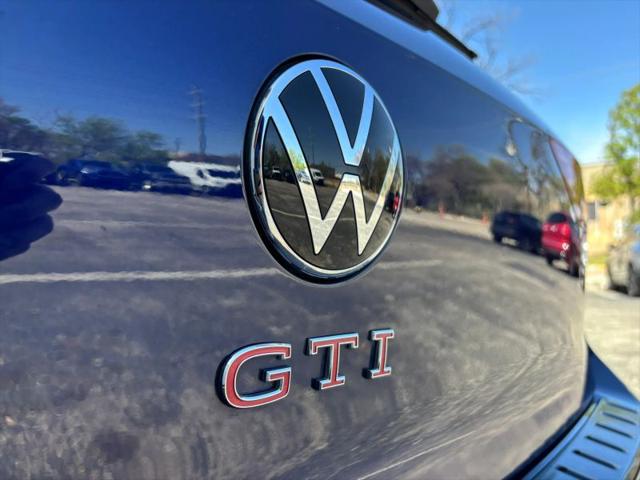 2022 Volkswagen Golf GTI 2.0T S