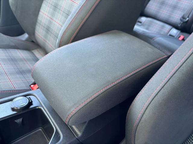 2022 Volkswagen Golf GTI 2.0T S