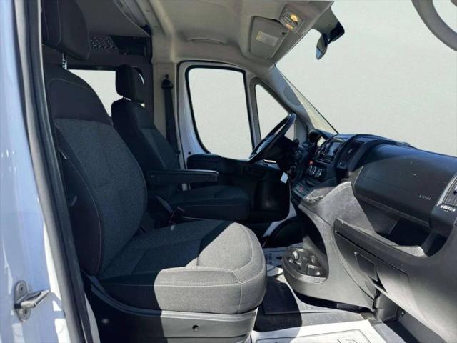 2018 Ram ProMaster Cargo Van Low Roof 136" WB