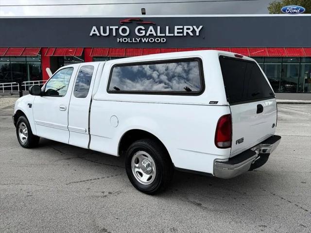2001 Ford F-150 Base