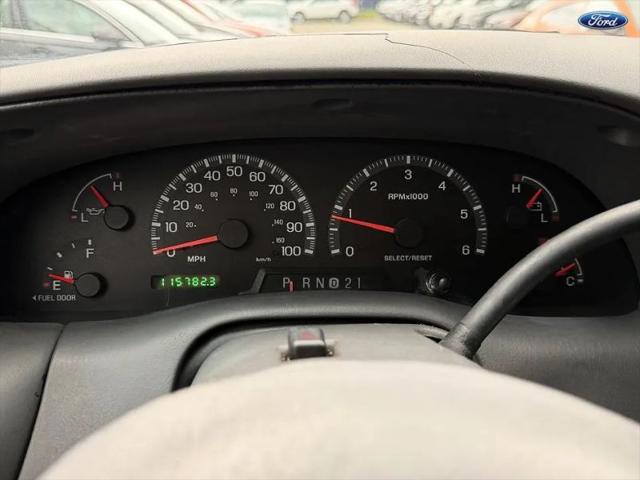 2001 Ford F-150 Base