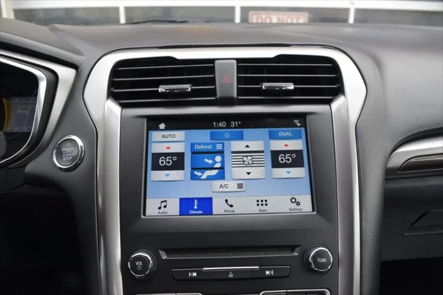 2017 Ford Fusion SE