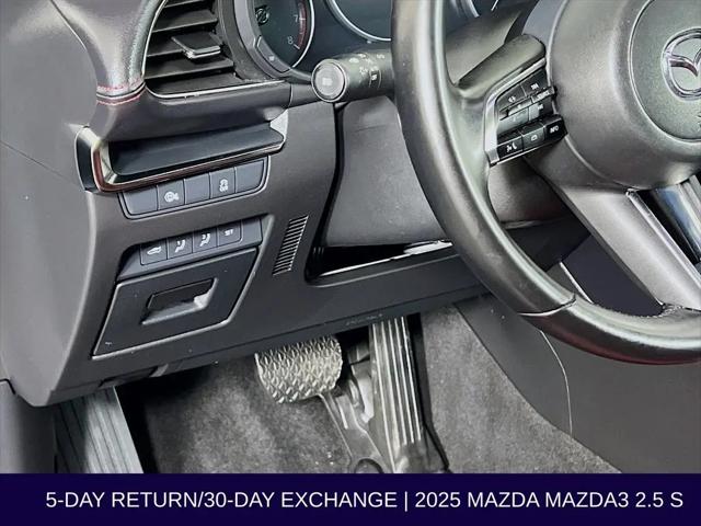 2025 Mazda Mazda3 2.5 S Carbon Edition