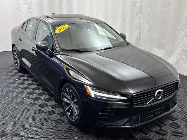 2022 Volvo S60 B5 Momentum