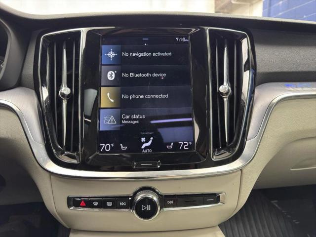 2022 Volvo S60 B5 Momentum
