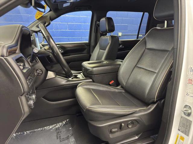 2023 Chevrolet Suburban 4WD Premier