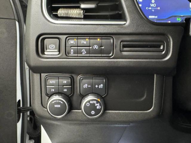 2023 Chevrolet Suburban 4WD Premier